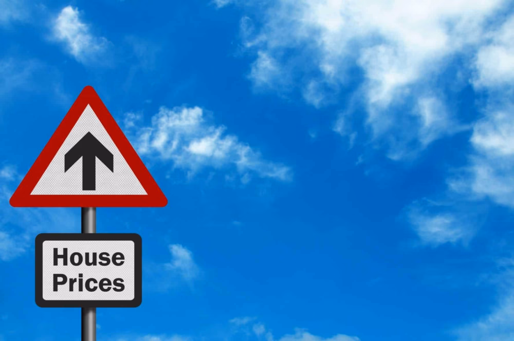 SE Queensland property prices rising